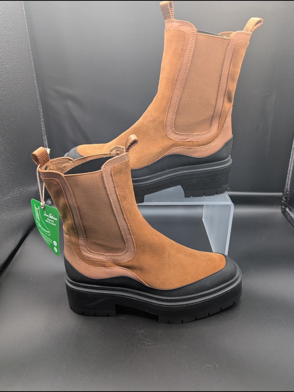 Sam Edelman Tan Suede Chelsea Lug Boots - Picture 1 of 7